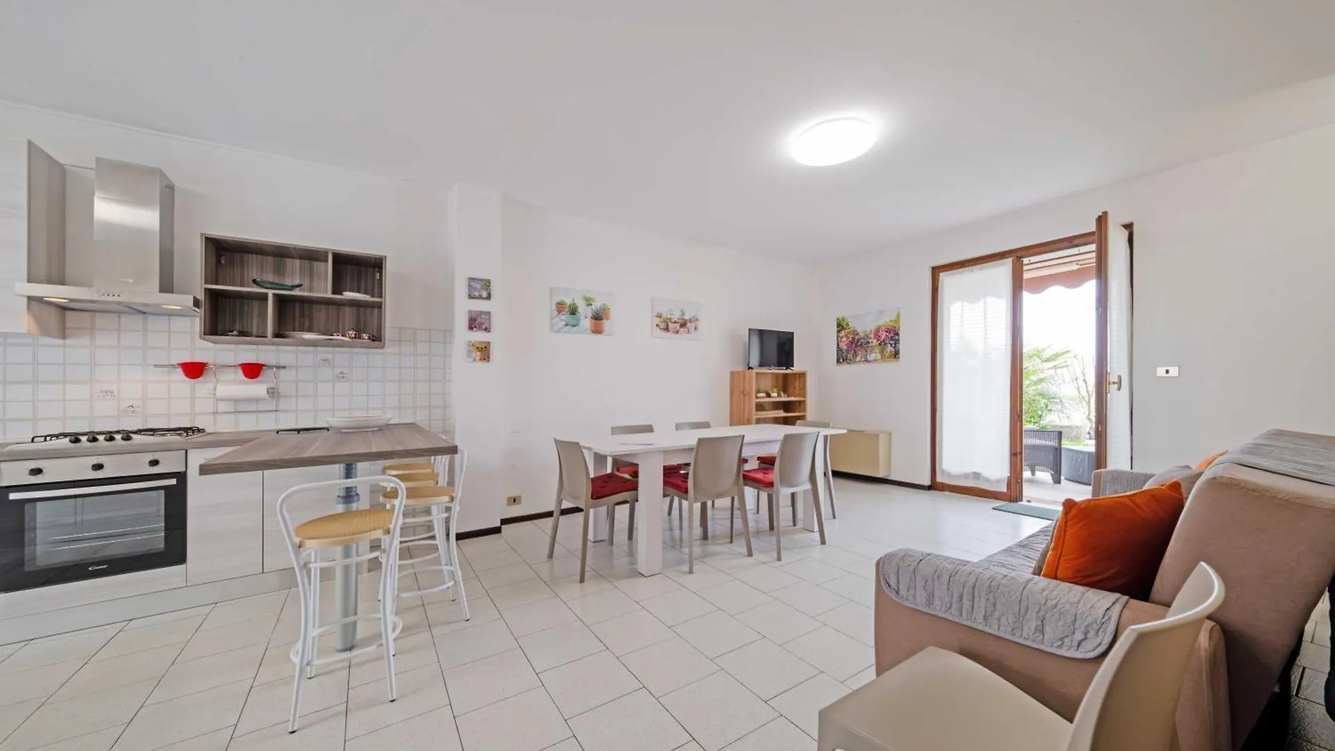 Casa Ruby Geraeumige Wohnung Mit Pool Pacengo Di Lazise 이탈리아