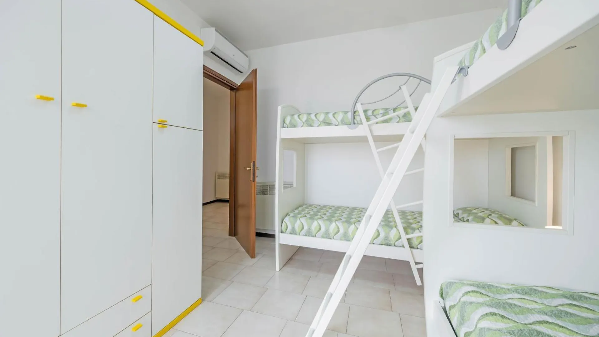 Casa Ruby Geraeumige Wohnung Mit Pool Pacengo Di Lazise 아파트
